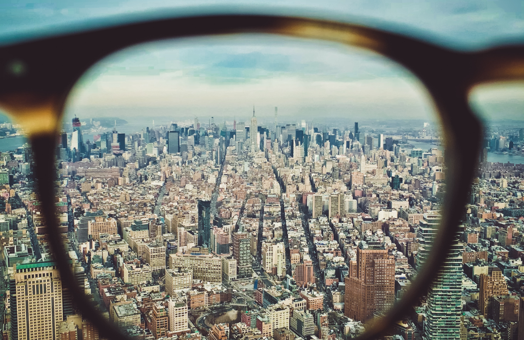 mm-homepage-image-glasses-city